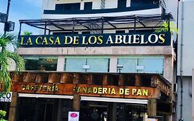 Hotel zócalo abuelos
